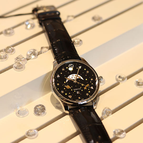 GUCCI】 宇宙をイメージさせる星・ハート・惑星などのデザインが特徴の