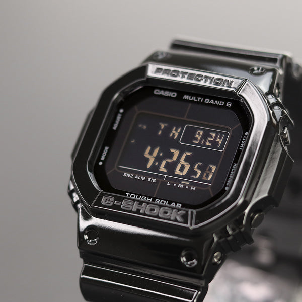 CASIO G-SHOCK GW-M5610BB グロッシー 電波ソーラー タフネスを追求し進化を続けるG-SHOCKから、ブランドカラーで