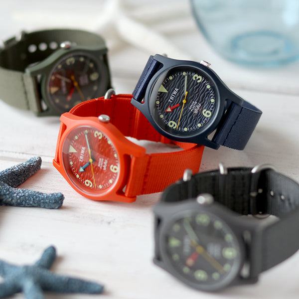 海に漂うプラスチックのリサイクルから作られた腕時計💡✨ – 腕時計の