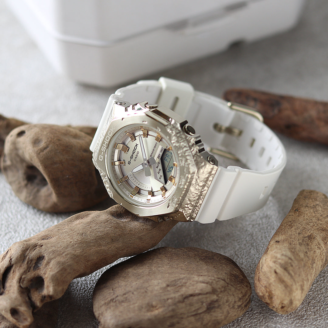 限定モデル「G-SHOCK 40th Anniversary Adventurer’s Stone(アドヴェンチャラーズストーン)」シリーズです✨💛