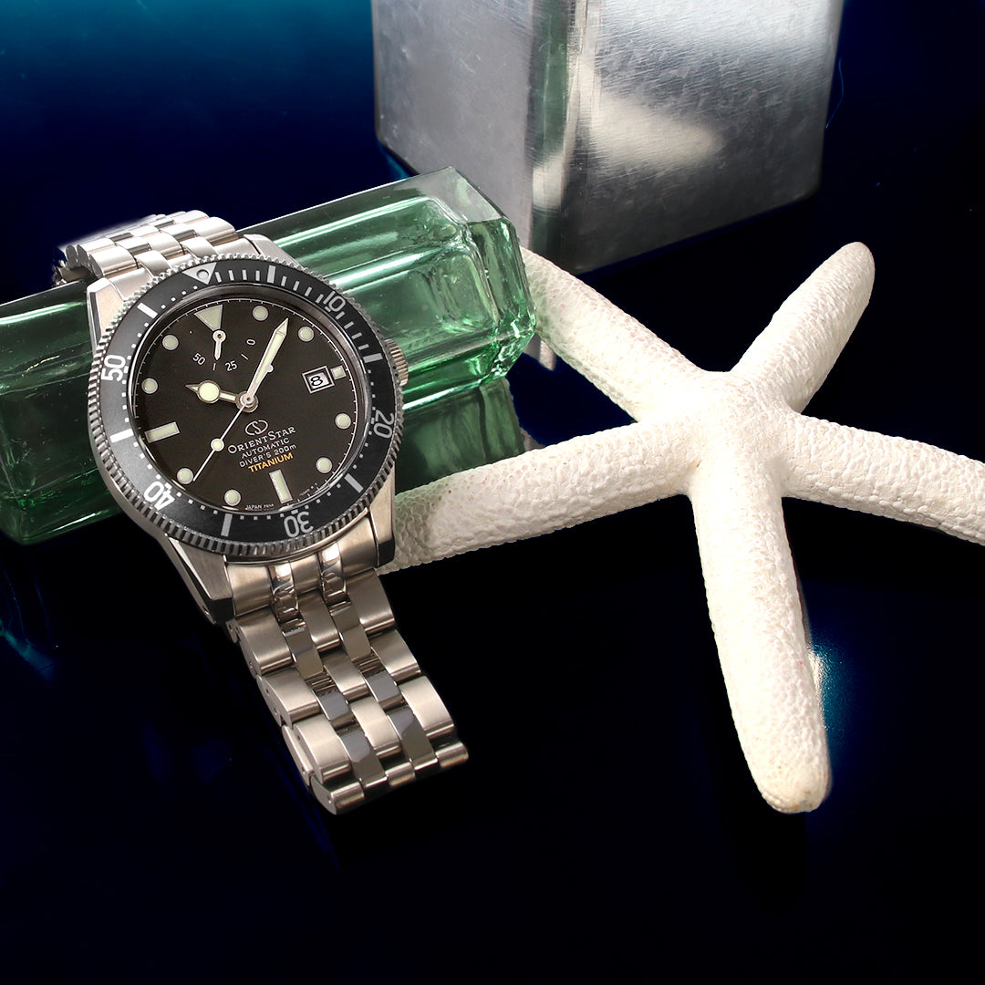 DIANA オリエント ダイアナ 数量限定 復刻記念モデル 1964年発売のカレンダーオートオリエントをダイバーズウォッチ
