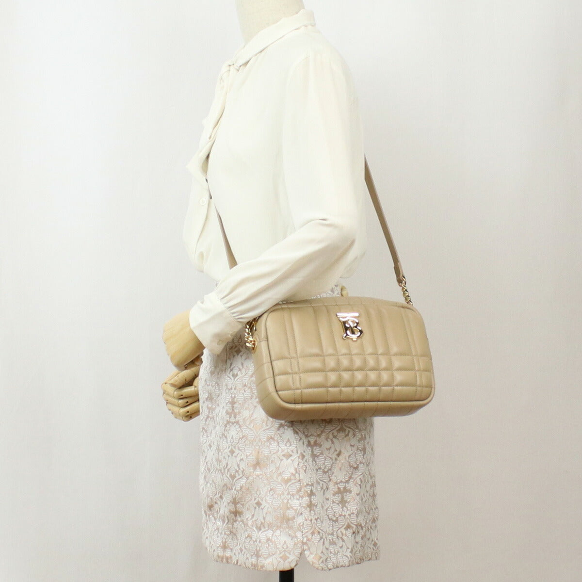 バーバリー 斜め掛けショルダーバッグ レディース レザー イタリア 8063022 OAT BEIGE ベージュ系 バッグ BUR8063022011
