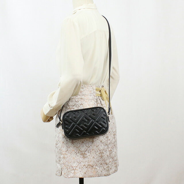 フェンディ 斜め掛け ショルダーバッグ レディース ブランド FENDI レザー イタリア 8BS077 ブラック バッグ FEN8BS077011