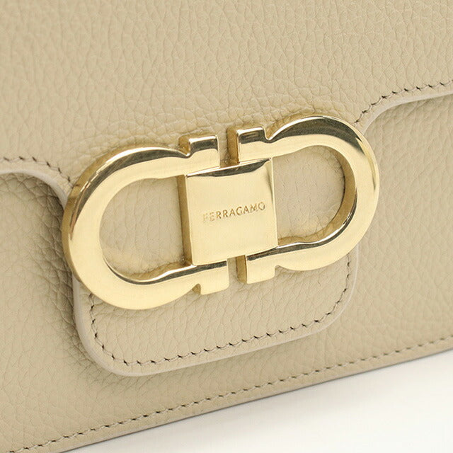 フェラガモ 斜め掛け ショルダーバッグ レディース ブランド FERRAGAMO DOUBLE GANCIO FLAP 21-9867 ベージュ バッグ FER21-9867021