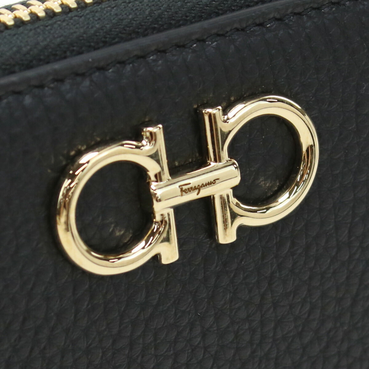 フェラガモ 長財布ラウンドファスナー レディース カーフ イタリア 22-0405 ブラック 財布 FER22-0405011