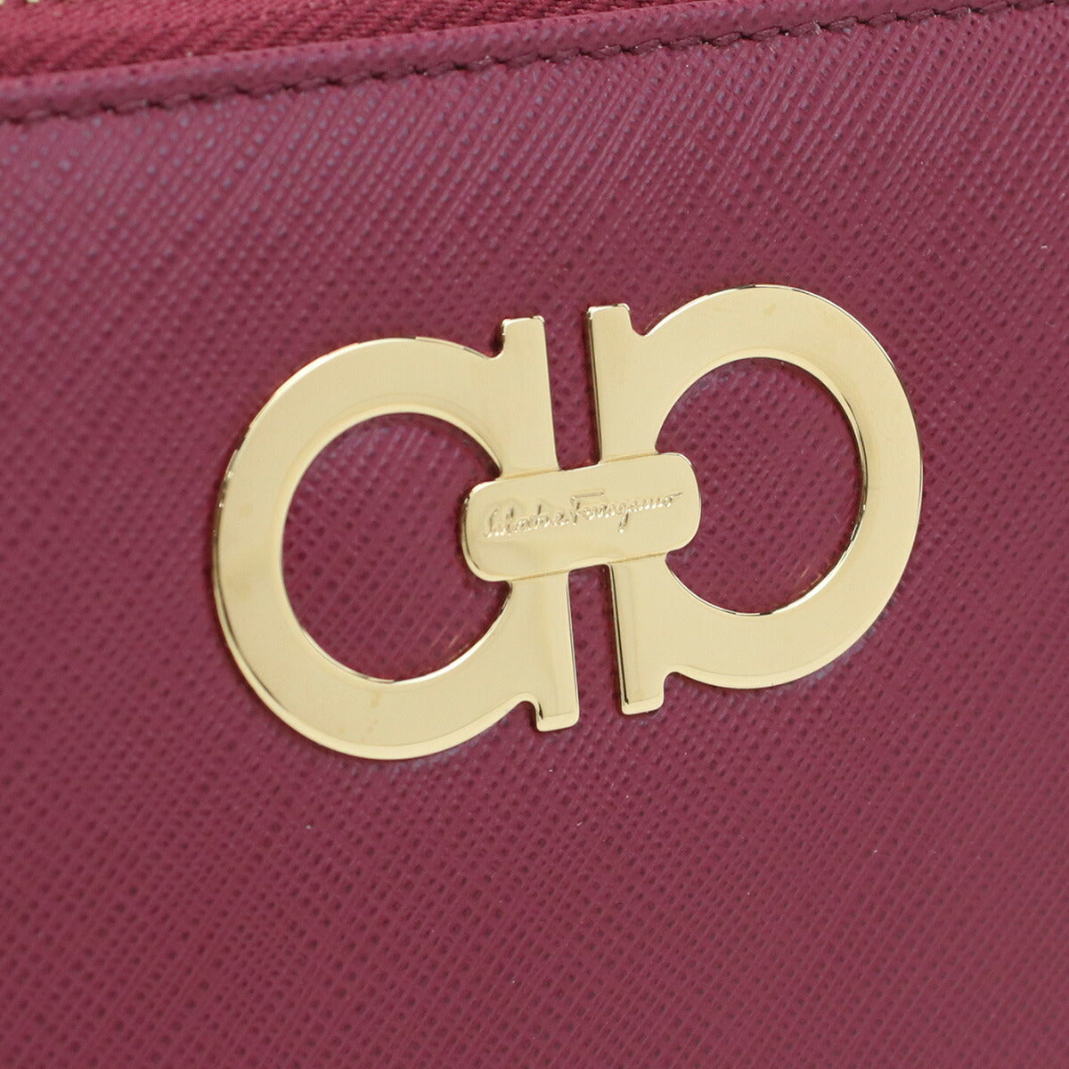 フェラガモ 長財布ラウンドファスナー レディース PEBBLE CALF カーフ イタリア 22-B300 ピンク系 財布 FER22-B300191