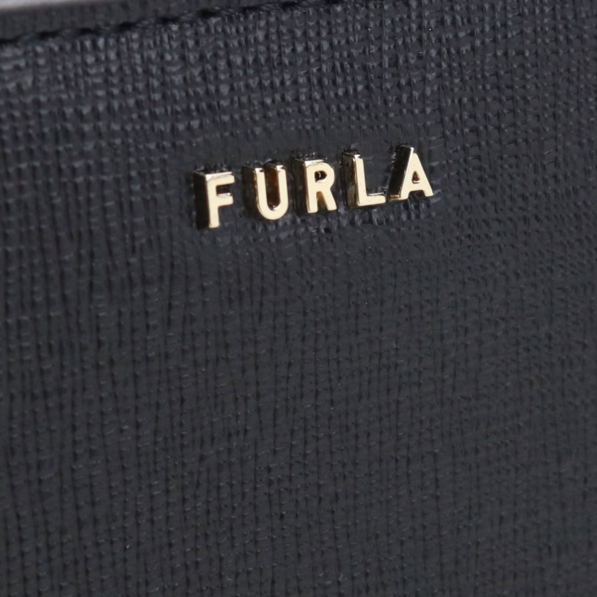 フルラ 二つ折り財布 レディース レザー PCX9UNO NERO ブラック 財布 FURPCX9UNO011