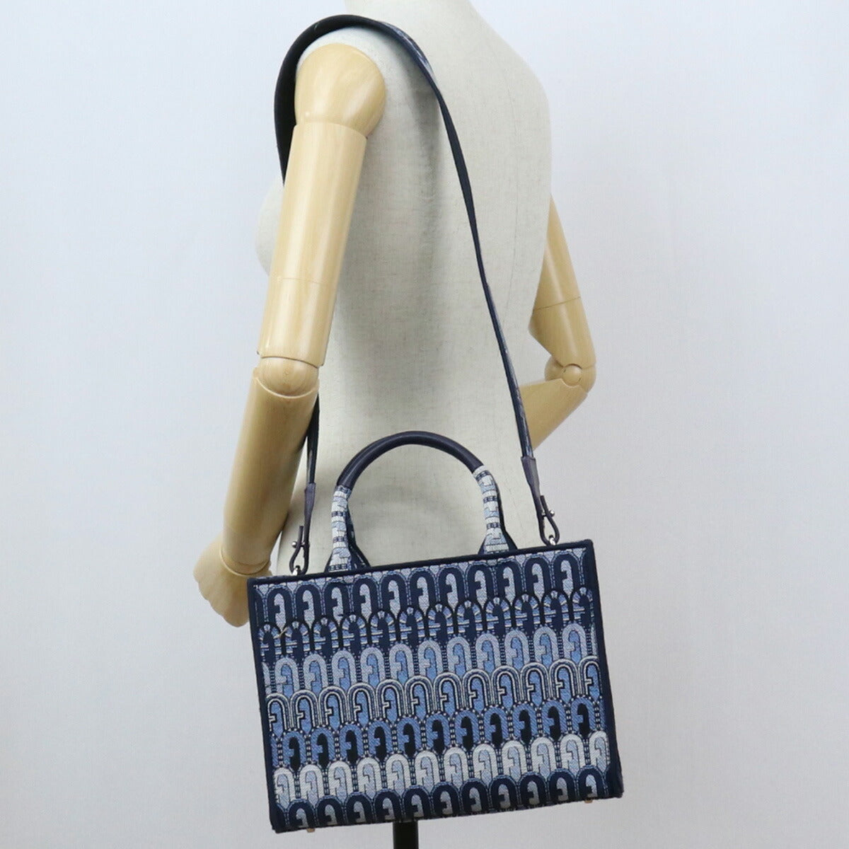 フルラ トートバッグ レディース ポリエステル コットン ビスコース レザー WB00299 TONI BLU DENIM ブルー系 マルチカラー バッグ FURWB00299011