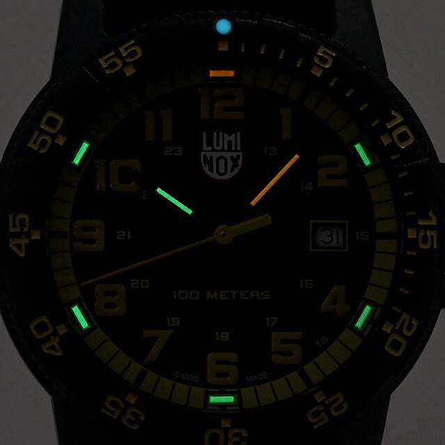 ルミノックス 0320シリーズ レザーバック シータートル ジャイアント 44mm 0333 LUMINOX メンズ 腕時計 ブラック 時計 l0333