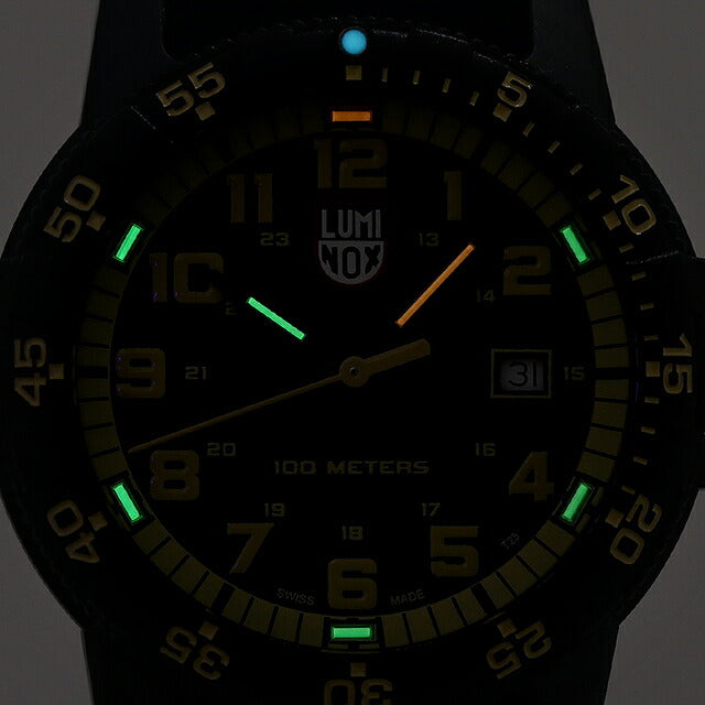 ルミノックス 0320シリーズ レザーバック シータートル ジャイアント 44mm 0333 LUMINOX メンズ 腕時計 ブラック 時計 l0333