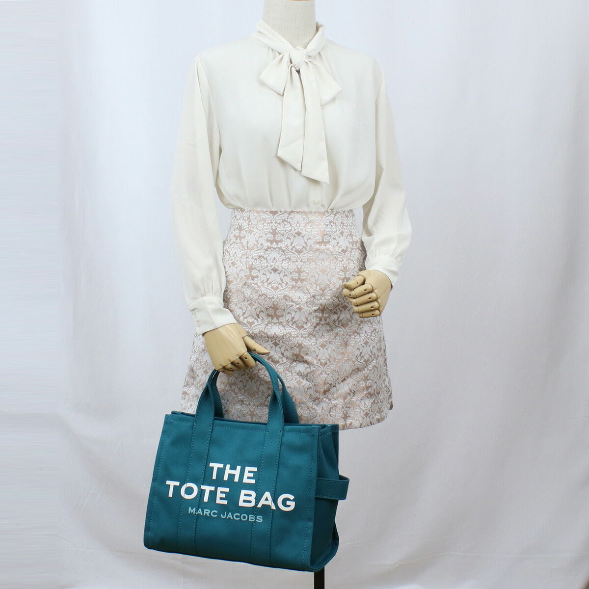 マークジェイコブス トートバッグ レディース キャンバス ベトナム M0016161 HARBOR BLUE ブルー系 バッグ MAJM0016161161