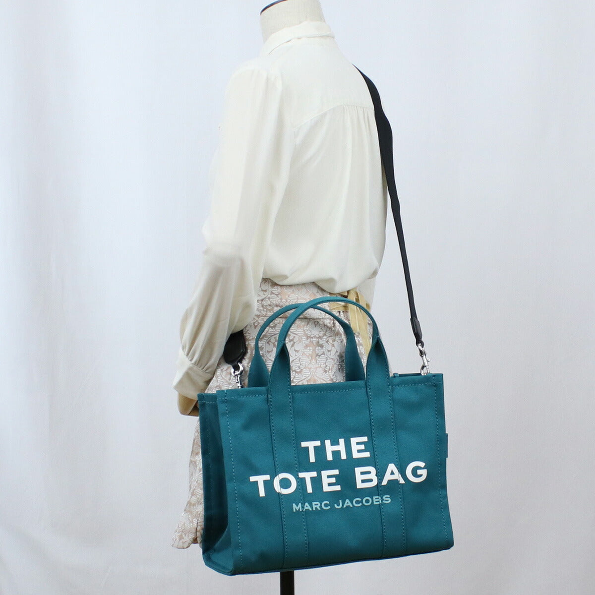 マークジェイコブス トートバッグ レディース キャンバス ベトナム M0016161 HARBOR BLUE ブルー系 バッグ MAJM0016161161