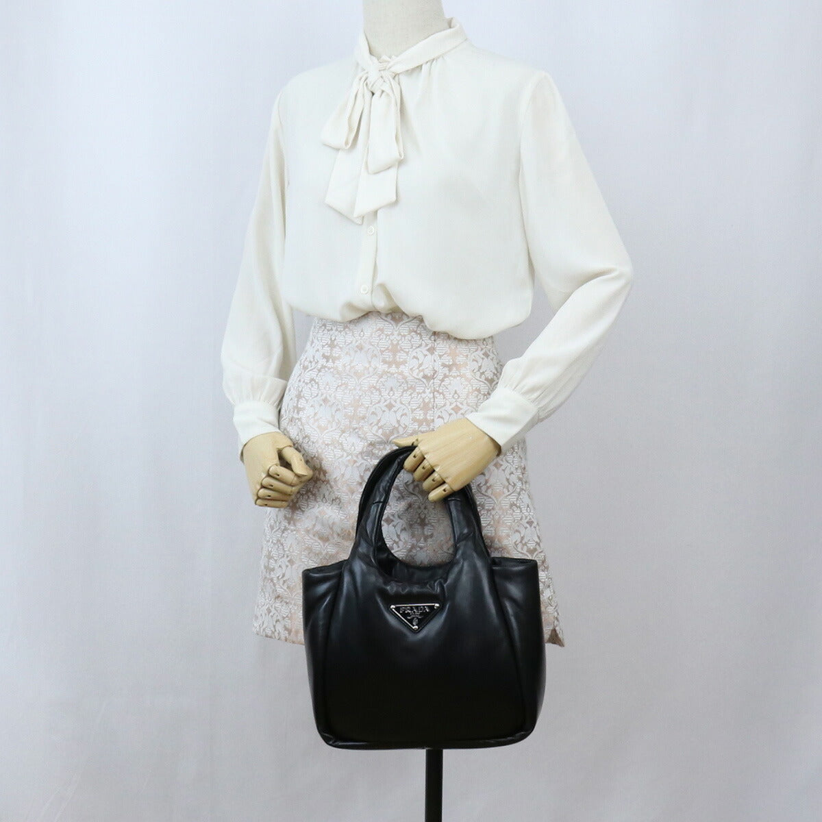 プラダ ハンドバッグ レディース NAPPA SOFT レザー イタリア 1BG412 NERO ブラック バッグ PRA1BG412011