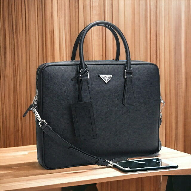 プラダ ブリーフケース メンズ SAFFIANO TRAVEL レザー イタリア 2VE368 NERO ブラック バッグ PRA2VE368011