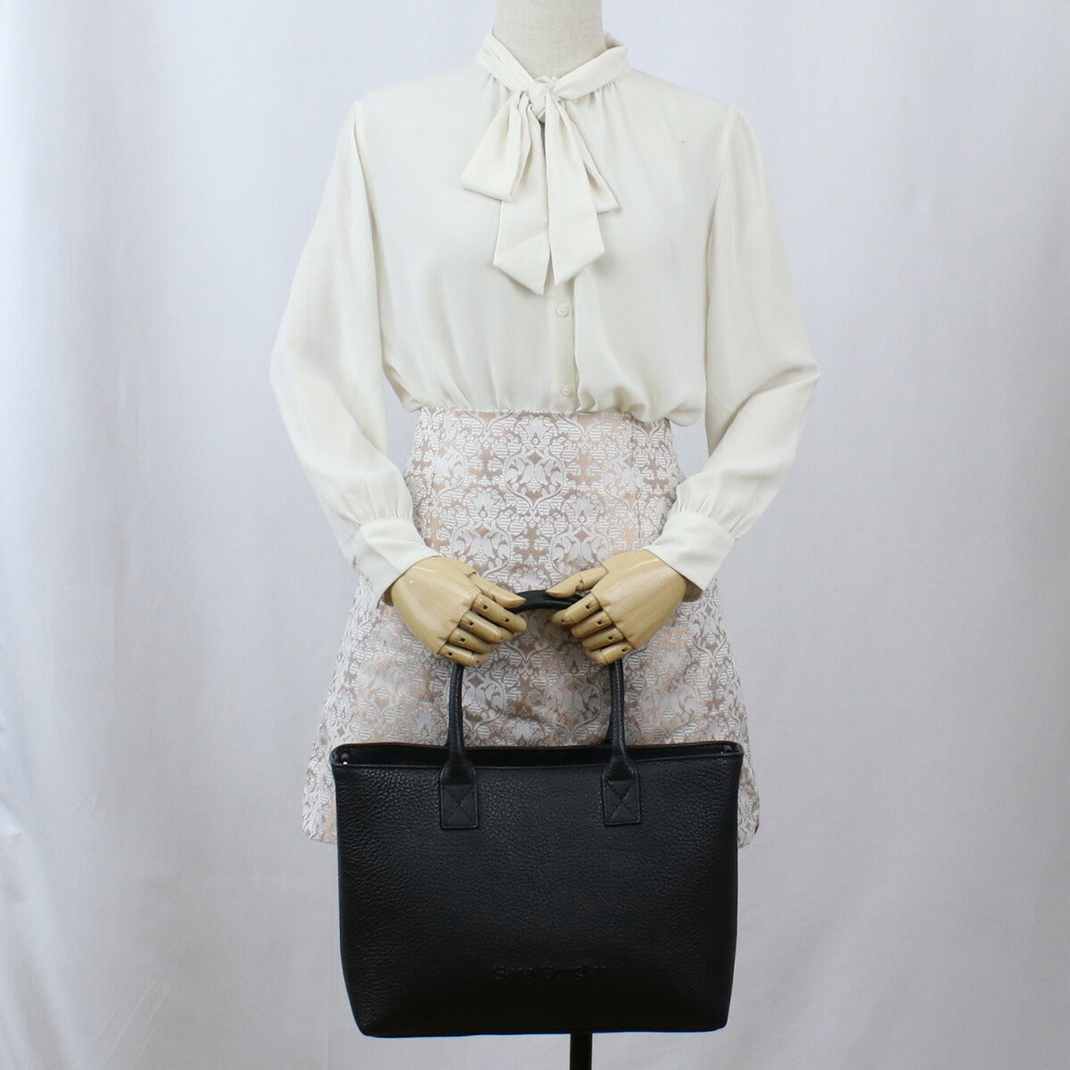 サラバーグラー トートバッグ レディース REGINA BUFALO レザー イタリア 75 NERO ブラック バッグ SBR075011