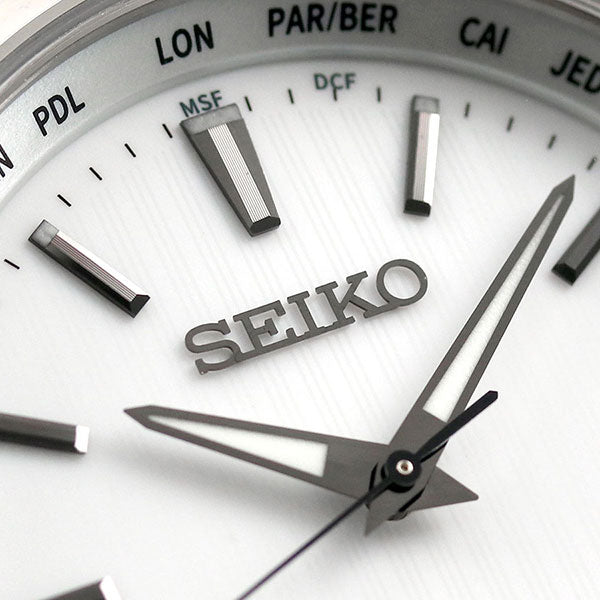 精工观看太阳能无线电钛世界时间观看品牌的日本制造SBTM287 Seiko SBTM287