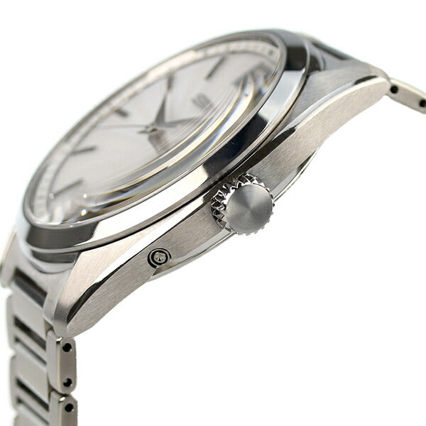 Seiko Astron Titanium Solar Radio Men&
