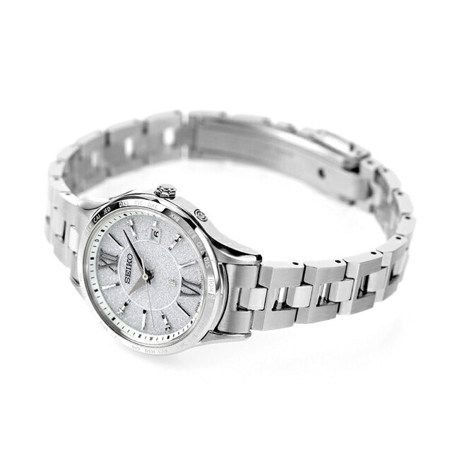 Seiko Rukia标准太阳能电台观看品牌女士精工SSVV081模拟白银在日本制造SSVV081