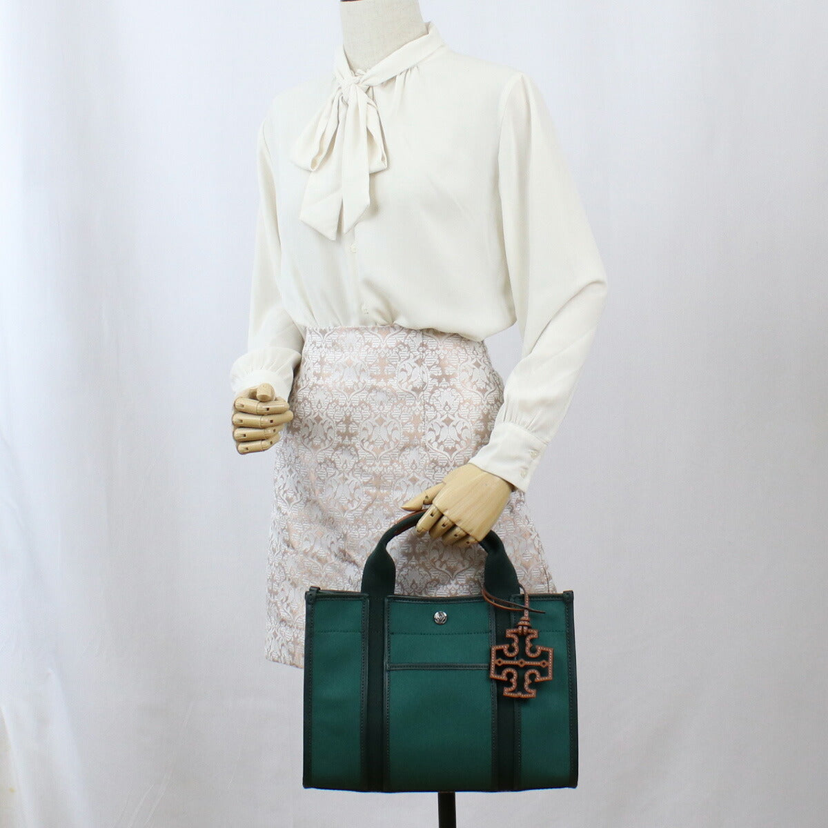 トリーバーチ トートバッグ レディース コットンキャンバス レザー カンボジア 142577 DEEP GREEN グリーン系 バッグ TOB142577011