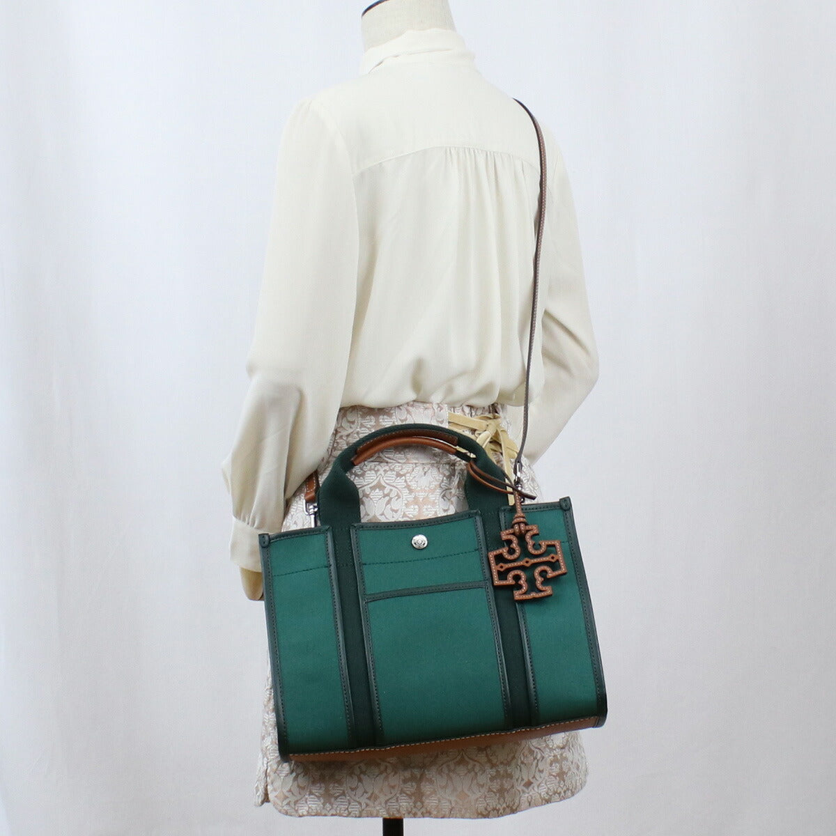 トリーバーチ トートバッグ レディース コットンキャンバス レザー カンボジア 142577 DEEP GREEN グリーン系 バッグ TOB142577011