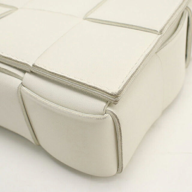 中古 ボッテガ・ヴェネタ 斜め掛け ショルダーバッグ メンズ ブランド BOTTEGA VENETA マキシイントレチャート カセット 578004 ホワイト USDBO112864011
