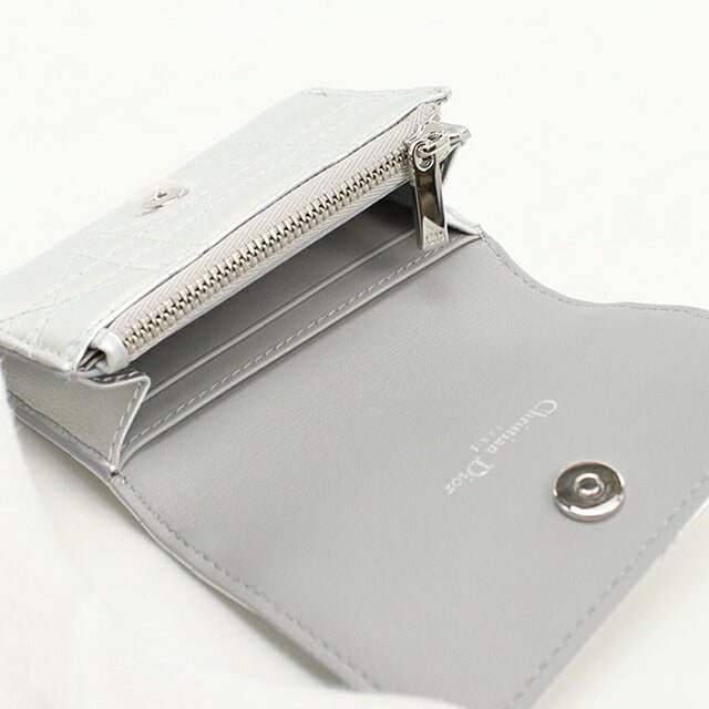 中古 ディオール 二つ折り財布 レディース ブランド Dior ディオール カロ グリシンウォレット S5132UWHC シルバー 財布 USDCD103677011