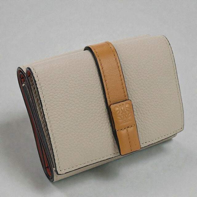 中古 ロエベ 三つ折り財布 レディース ブランド LOEWE アナグラム トライフォールドウォレット C660TR2X01 ベージュ 財布 USDLO106952011