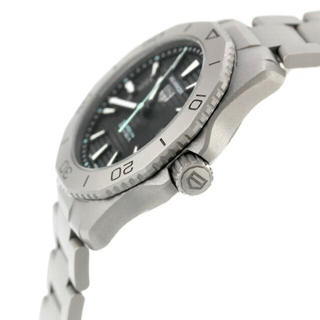 中古 美品 タグ・ホイヤー TAG Heuer アクアレーサー プロフェッショナル200 ソーラーグラフ チタン WBP1180.BF0000 腕時計 メンズ UW-TH-AR-00001