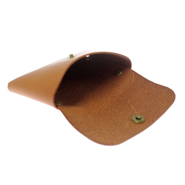 イルビゾンテ IL BISONTE カードケース メンズ レディース SCC032-PG0001-CA101 (C0855-P-145) キャメル WQ00035756