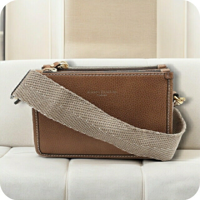 ジャンニキアリーニ Gianni Chiarini ショルダーバッグ BS8850-RMN-NA-HONEYGOLD レディース ブラウン WQ00045782