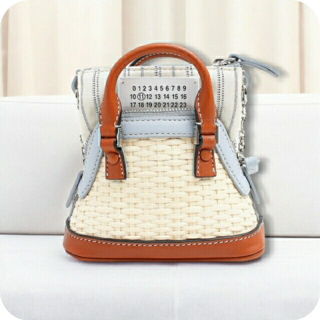 メゾンマルジェラ MAISON MARGIELA クロスボディバッグ SB1WG0032P5352T6172 レディース ブルー WQ00049980