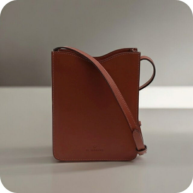 イルビゾンテ IL BISONTE ショルダーバッグ BCR325-PV0041-BW470 レディース ブラウン WQ00050559