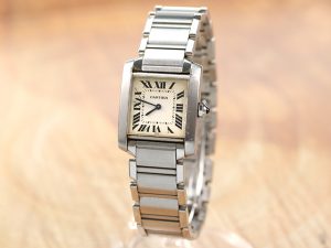 Cartier/カルティエ タンクフランセーズの分解掃除（オーバーホール）事例