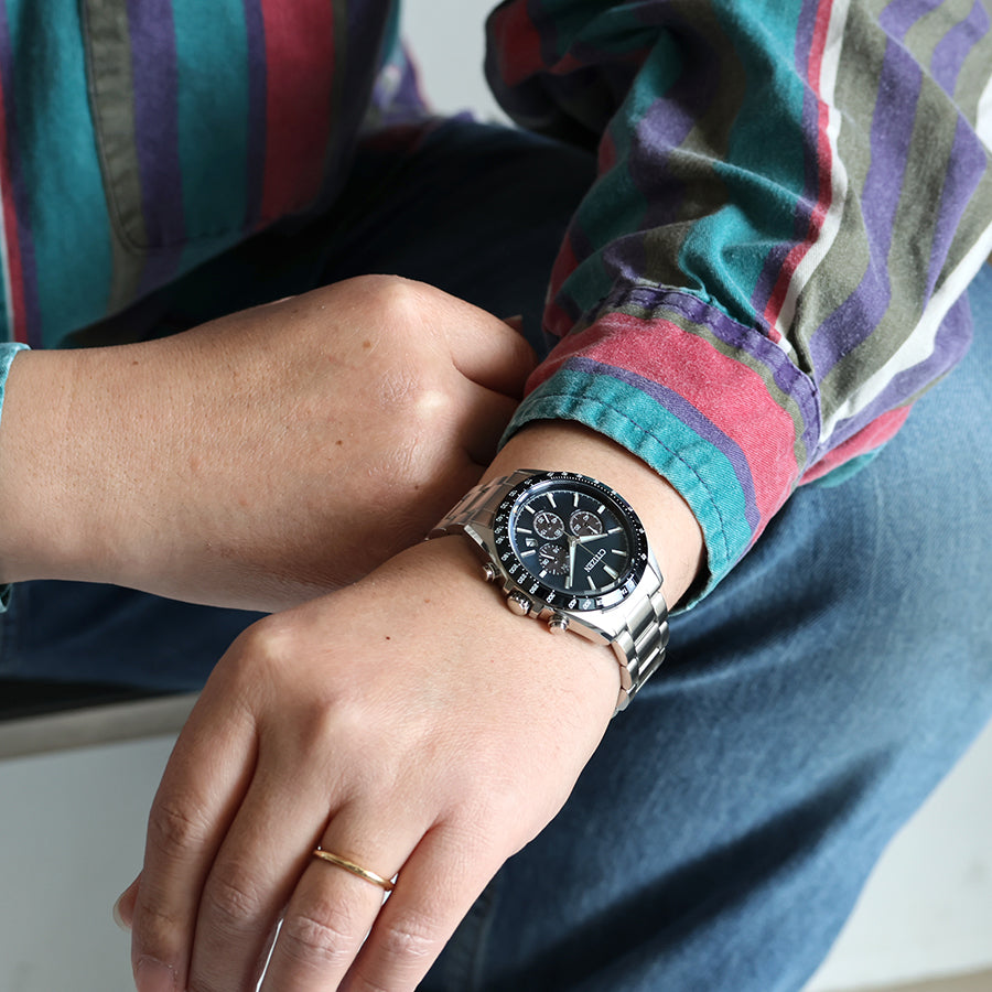 🔵【2026年4月新作】シチズンコレクション CA4766-51L｜ブルーめっき×金属文字板×Cal.B620エコ・ドライブ、タキメーター横書きが際立つスポーティクロノ