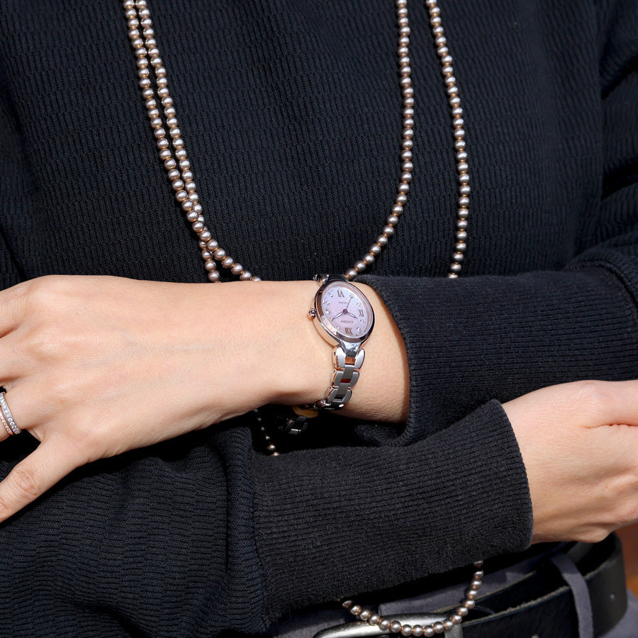 白蝶貝に咲く小花の彫刻、シチズン エクシード ES9515-53N【8Pダイヤ・電波ソーラー・スーパーチタニウム】