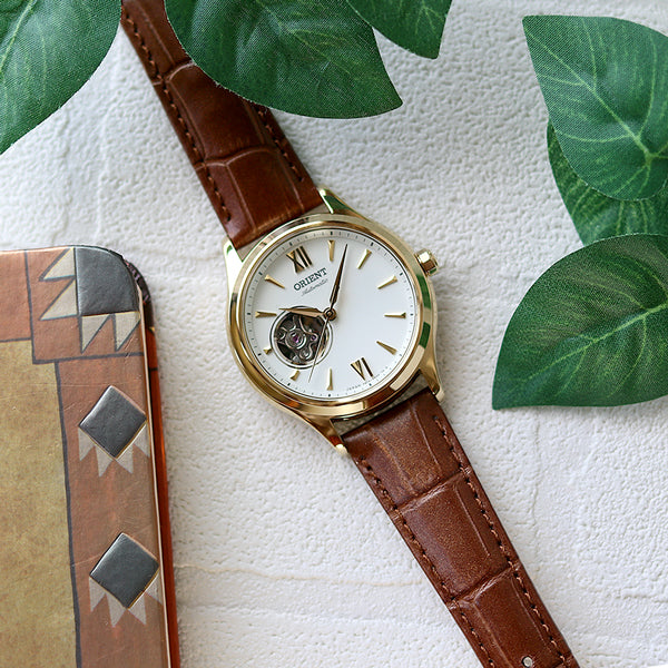 美しくクラシカルな雰囲気の、本格メカニカルウォッチ⌚💁✨