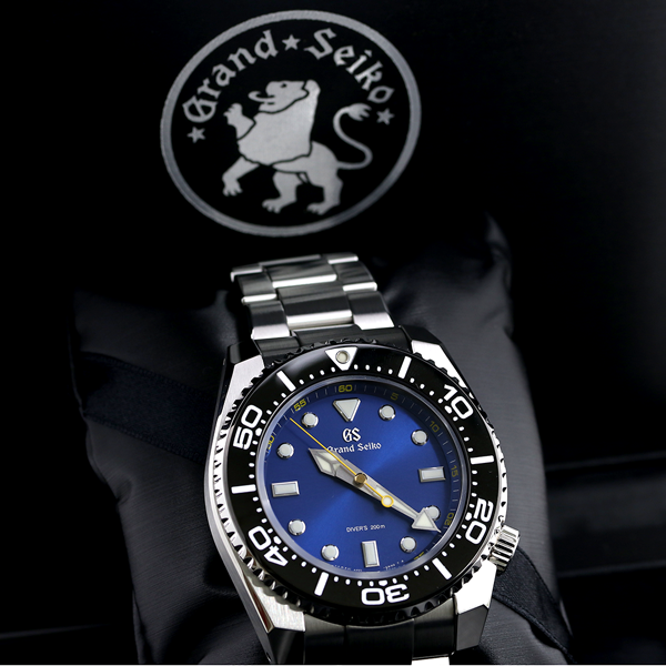 スポーツコレクションの新デザイン「タフGS」から200mダイバーズが登場‼⌚