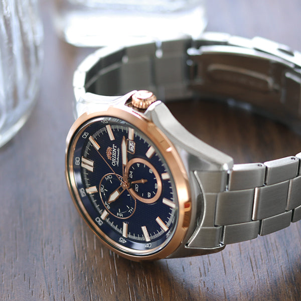 普段使いしやすいシンプルかつ実用性に優れたデザインが特徴のモデル❕⌚