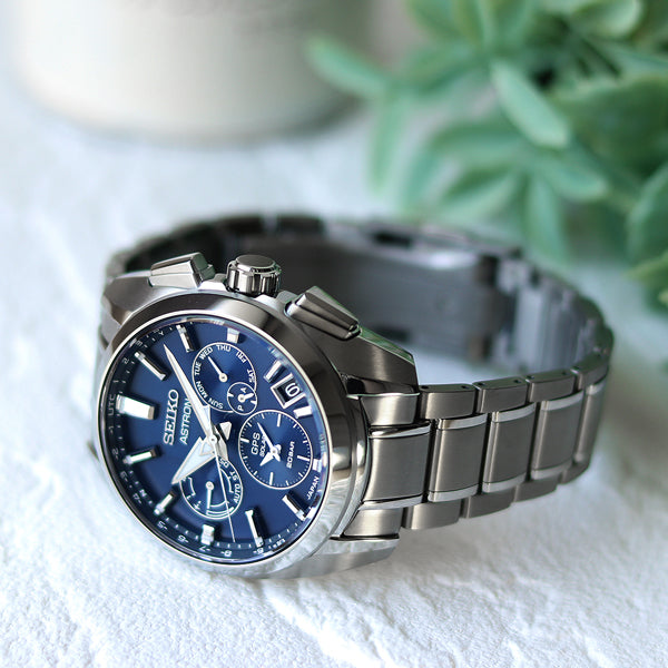 グローバルラインから、アクティブシーンでも安心してタフに使えるスポーツモデルが登場✨⌚