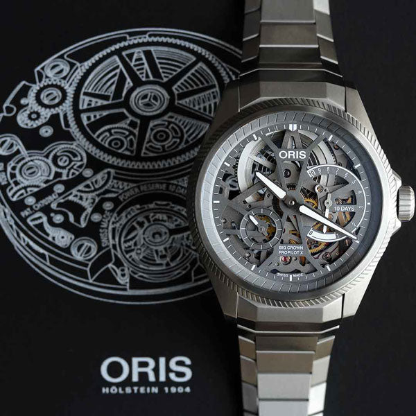 キャリバー110のスピリットを引継ぎつつ、フルスケルトンのムーブメントをイメージ⌚✨