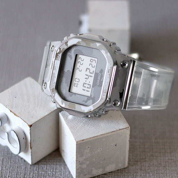 G-SHOCKから、金属製のベゼルを採用した硬質かつファッショナブルなMetal Coveredラインのモデル「Skeleton Camouflage Series」が登場‼