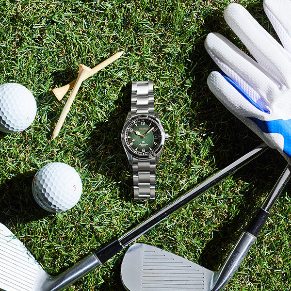 トレッキングや登山等のアウトドアレジャーから日常使いまでシーンを選ばないクラシカルウォッチ⛳✨