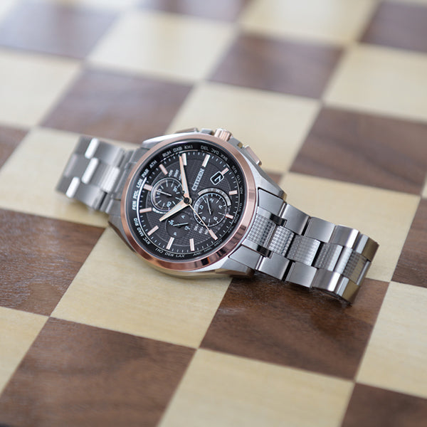 チタニウムウォッチのパイオニアブランド、アテッサからシンプルかつエレガントなデザインのモデルが登場⌚✨