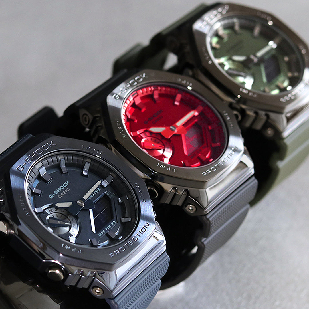 G-SHOCKの初代モデルDW-5000Cにも採用された、八角形フォルムを継承するGA-2100シリーズから、メタル素材を採用したモデル‼️
