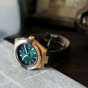 強化耐磁性能と高精度を備えながらもスリムに仕上げ、装着感にもこだわりました✨