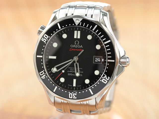 OMEGA / オメガ シーマスター300 コーアクシャルのオーバーホール事例と修理料金について