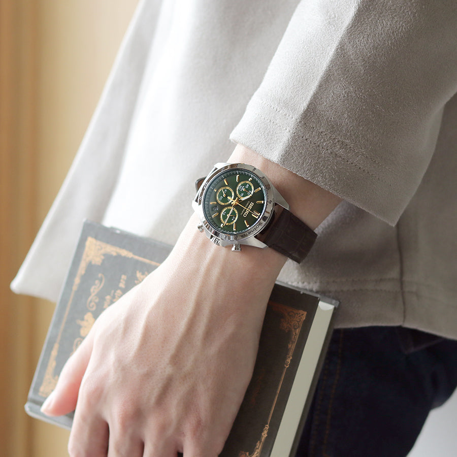 【選べるモデル】シンプルかつ高級感のあるデザインが特徴⌚✨