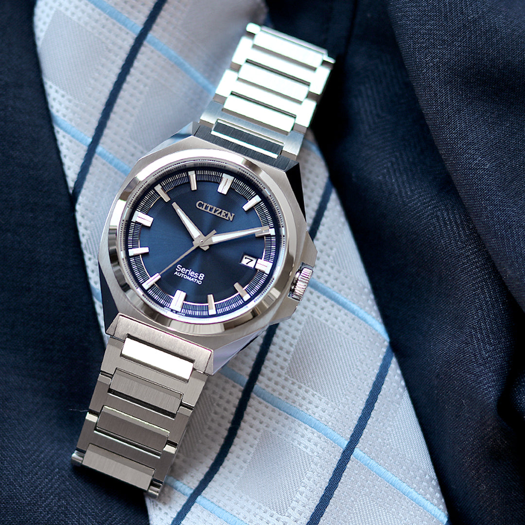 「831Mechanical」のステンレスバンド仕様に、爽やかなカラーのモデルが加わりました⌚⭐