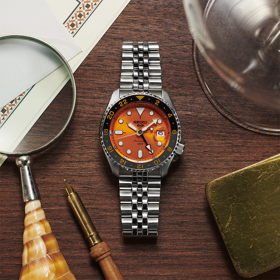 ［選べるモデル］5スポーツから、オリジナルのSKXシリーズを彷彿とするGMTモデルが登場✨⌚