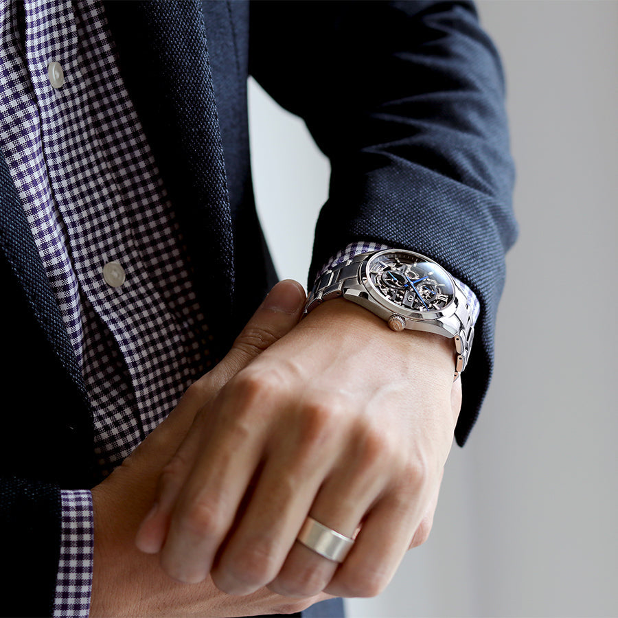 ３つの特許を持つ唯一性の高いシリコンガンギを搭載⌚✨